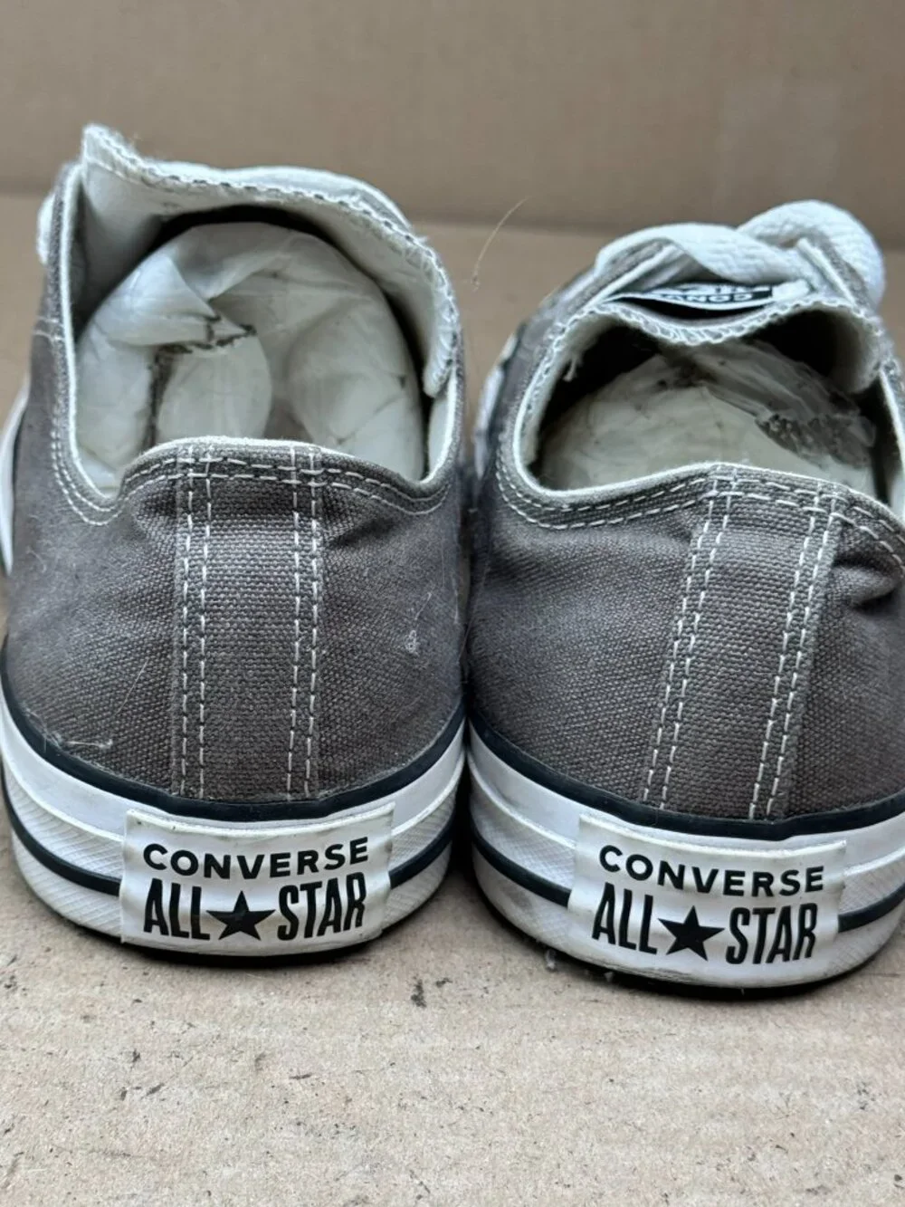 Converse Chuck Taylor Low Gray Unisex 7 Men / 9 Women